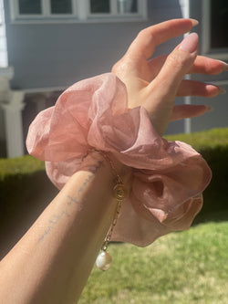 ORGANZA SCRUNCHIE-BALLET SLIPPER